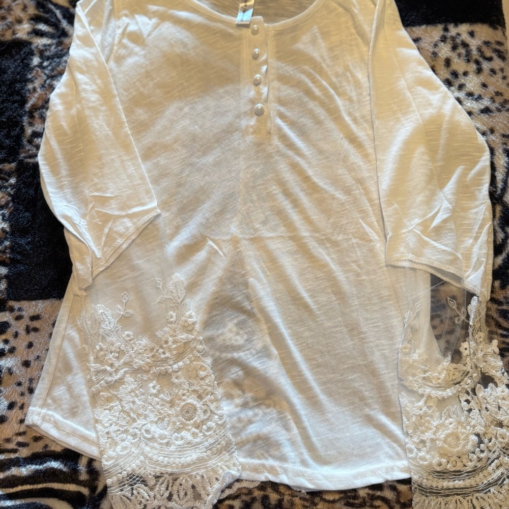White Lace Long Sleeve Top